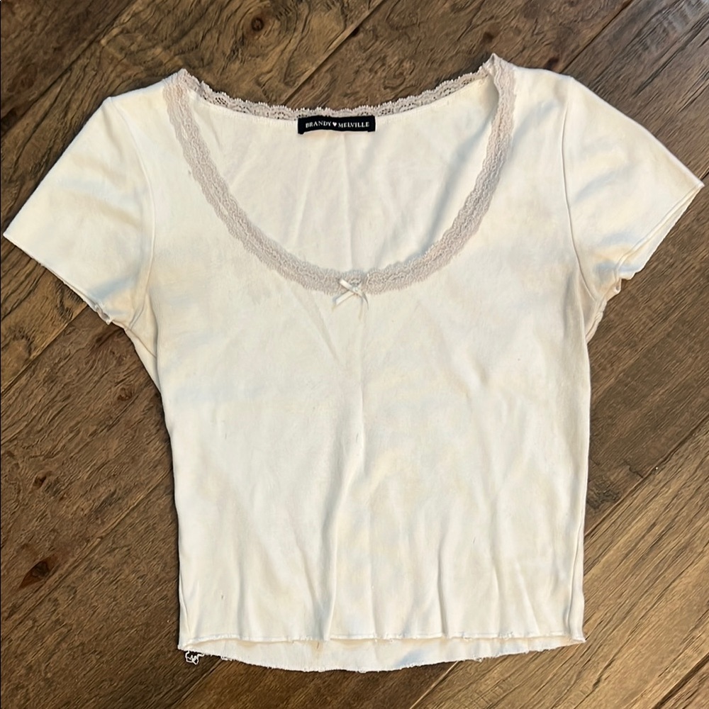Brandy Melville Cream Crop Lace Fitted Short Sleeve Tee